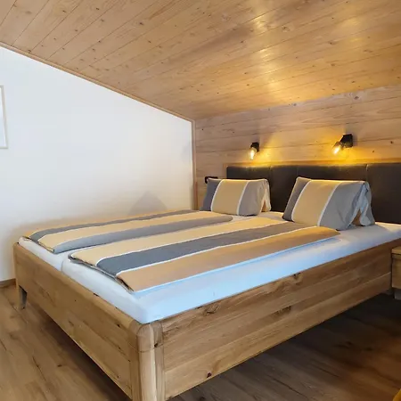 Gaestehaus Midi 3*