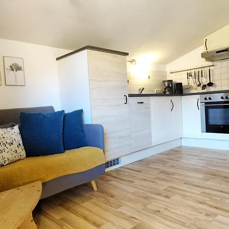 Gaestehaus Midi 里斯奥尔巴赫塔