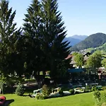 Gaestehaus Midi 3*